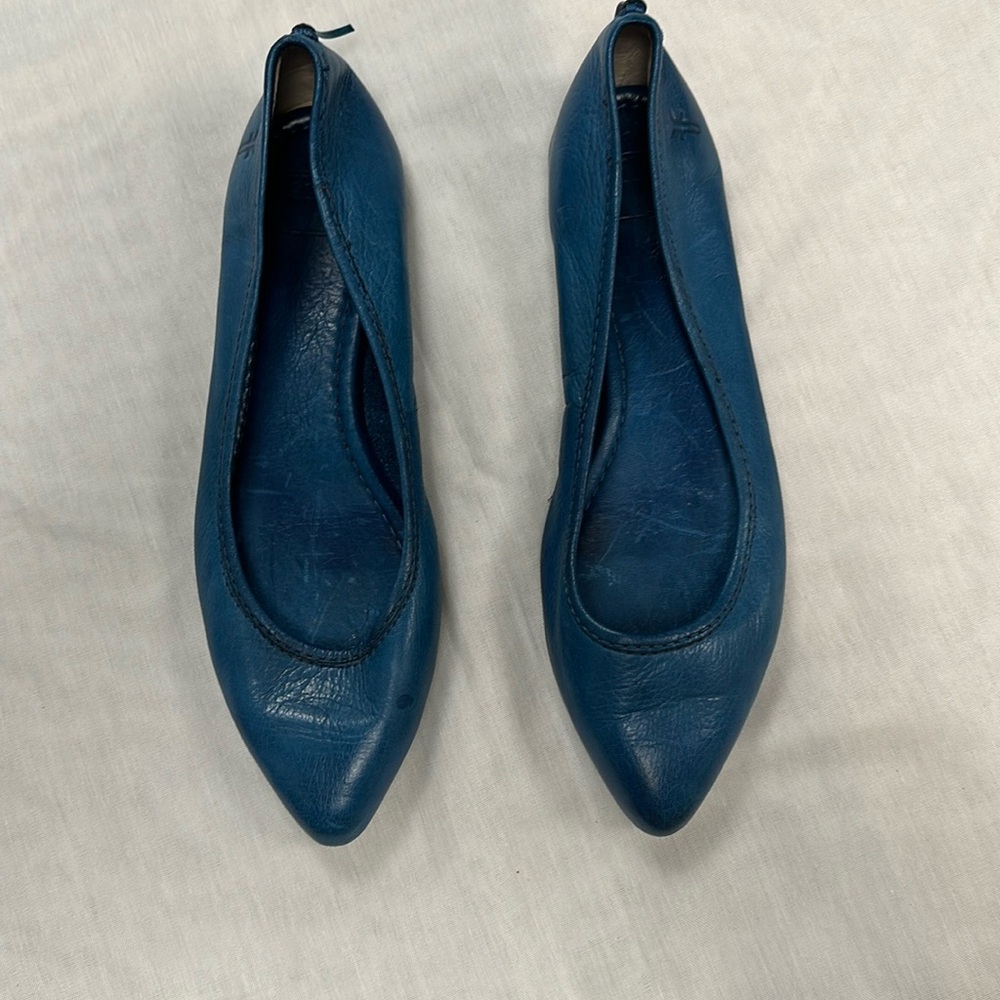 Frye Regina Blue Leather Pointed Toe Ballet Flats